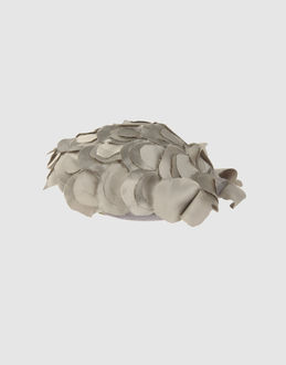 MACRÍ - ACCESSORI - Cappelli - su YOOX.COM