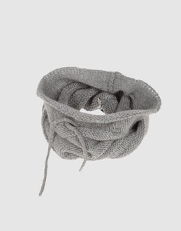 LO SCIARPINO - ACCESSORI - Cappelli - su YOOX.COM