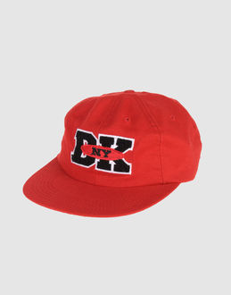 DKNY - ACCESSORI - Cappelli - su YOOX.COM