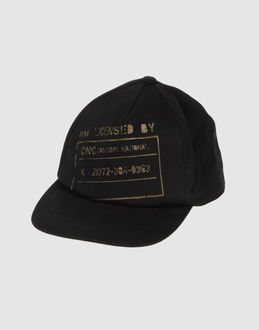 C'N'C' COSTUME NATIONAL - ACCESSORI - Cappelli - su YOOX.COM