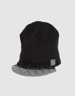 EMPORIO ARMANI - ACCESSORI - Cappelli - su YOOX.COM