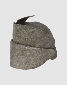 MICH DULCE - ACCESSORI - Cappelli - su YOOX.COM
