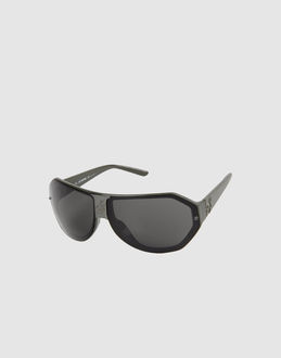 GF FERRE' - OCCHIALI - Occhiali da sole - su YOOX.COM