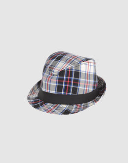 FRANKLIN & MARSHALL - ACCESSORI - Cappelli - su YOOX.COM