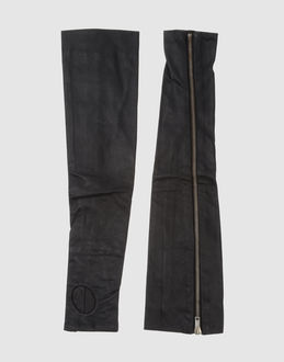 GARETH PUGH - ACCESSORI - Guanti - su YOOX.COM