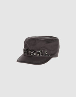 DIESEL - ACCESSORI - Cappelli - su YOOX.COM