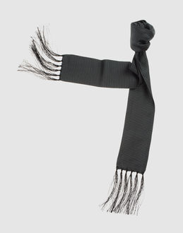 AQUASCUTUM - ACCESSORI - Sciarpe - su YOOX.COM