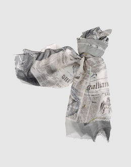 GALLIANO - ACCESSORI - Sciarpe - su YOOX.COM