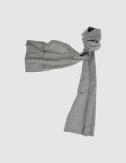8 - Oblong scarf