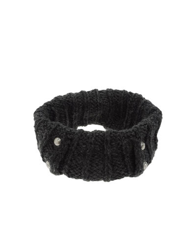 ZOOM LOCAL APPAREL - Collar