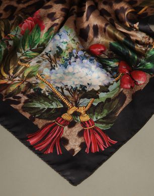 LEOPARD AND FLOWER PRINT FOULARD - Foulards - Dolce&Gabbana - Winter 2014 LEOPARD AND FLOWER PRINT FOULARD - Foulards - Dolce&Gabbana - Winter 2014