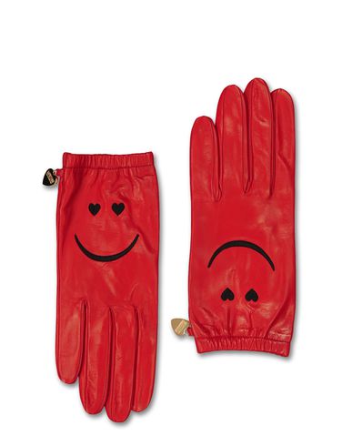 Moschino, Gloves