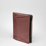 Intrecciato Nappa Ipad Case - Mobile and Tech Accessory - BOTTEGA VENETA - PE13 - 1000