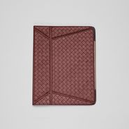 Intrecciato Nappa Ipad Case - Mobile and Tech Accessory - BOTTEGA VENETA - PE13 - 1000