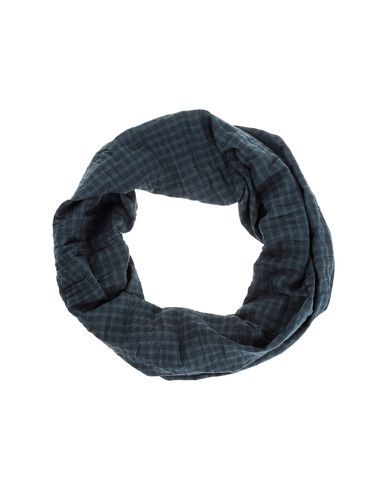 ZOOM EN AVANCE - Collar
