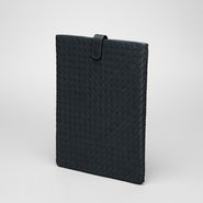 Intrecciato Nappa Ipad Case - Mobile and Tech Accessory - BOTTEGA VENETA - PE13 - 630
