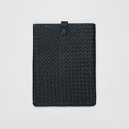 Intrecciato Nappa Ipad Case - Mobile and Tech Accessory - BOTTEGA VENETA - PE13 - 630