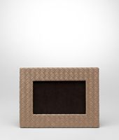 Bottega Veneta® Intrecciato Nappa Small Photo Frame Bottega Veneta® Intrecciato Nappa Small Photo Frame