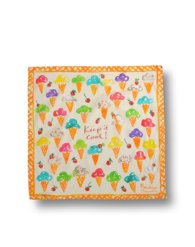 Moschino, Foulard