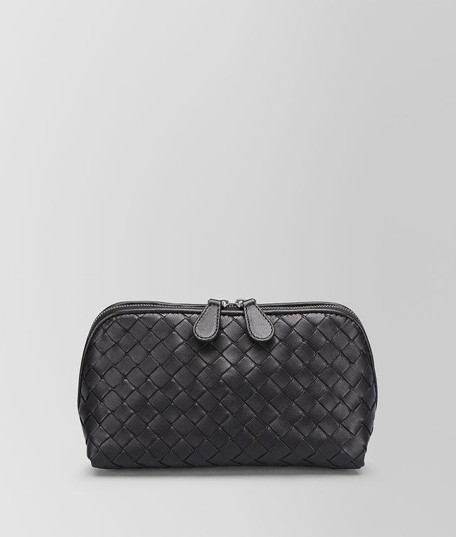 BOTTEGA VENETA MEDIUM COSMETIC CASE IN NERO INTRECCIATO NAPPA Other Leather Accessory D fp