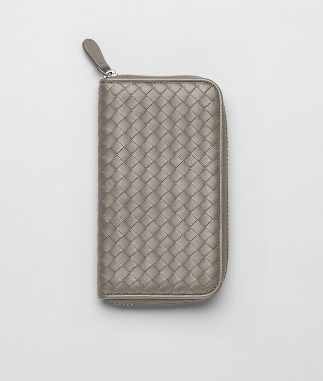 BOTTEGA VENETA Portemonnaie mit Zip aus Nappaleder Intrecciato Fume Portemonnaie mit Zip D fp