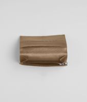 Bottega Veneta® Continental Wallet aus VN-Leder Intrecciato Bronze Bottega Veneta® Continental Wallet aus VN-Leder Intrecciato Bronze