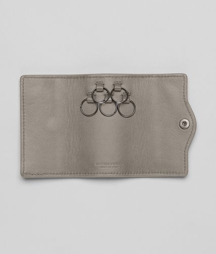 BOTTEGA VENETA - Fume Intrecciato Nappa Key Case