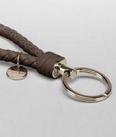 Bottega Veneta® Schlüsselanhänger aus Nappaleder Intrecciato Junior Bottega Veneta® Schlüsselanhänger aus Nappaleder Intrecciato Junior