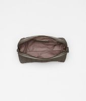 Bottega Veneta® Kosmetiktasche aus Nappaleder Intrecciato Shadow Bottega Veneta® Kosmetiktasche aus Nappaleder Intrecciato Shadow