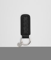 Bottega Veneta® Schlüsselanhänger aus Nappaleder Intrecciato Bottega Veneta® Schlüsselanhänger aus Nappaleder Intrecciato