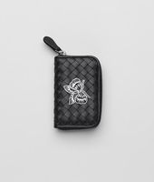 Bottega Veneta® Portemonnaie aus Nappaleder Intrecciato mit Schmetterling Nero Bottega Veneta® Portemonnaie aus Nappaleder Intrecciato mit Schmetterling Nero