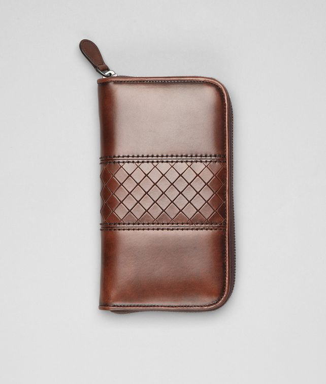 BOTTEGA VENETA Portafoglio Ebano in Intreccio Scolpito con Zip Portafoglio con Zip U fp