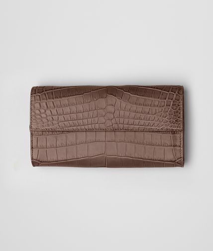 BOTTEGA VENETA - Edoardo Fumé Soft Crocodile Fumé Continental Wallet