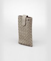 Bottega Veneta® iPhone Hülle aus Nappaleder Intrecciato Fume Bottega Veneta® iPhone Hülle aus Nappaleder Intrecciato Fume