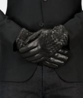 Bottega Veneta® Nero Intrecciato Soft Nappa Gloves Bottega Veneta® Nero Intrecciato Soft Nappa Gloves