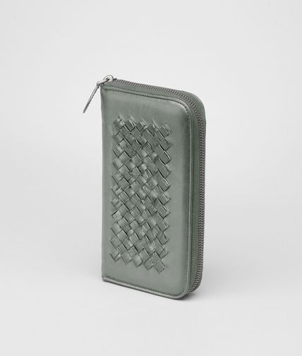 BOTTEGA VENETA - Light Calf Soft Crocodile Zip Around Wallet