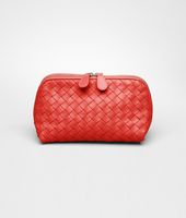 Bottega Veneta® Kosmetiktasche aus Nappaleder Intrecciato New Red Bottega Veneta® Kosmetiktasche aus Nappaleder Intrecciato New Red