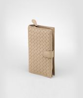 Bottega Veneta® Continental Portemonnaie aus Nappaleder Intrecciato Walnut Bottega Veneta® Continental Portemonnaie aus Nappaleder Intrecciato Walnut
