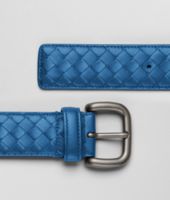 Bottega Veneta® Gürtel aus VN-Leder Intrecciato Électrique Bottega Veneta® Gürtel aus VN-Leder Intrecciato Électrique