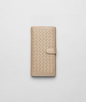 Bottega Veneta® Continental Portemonnaie aus Nappaleder Intrecciato Walnut Bottega Veneta® Continental Portemonnaie aus Nappaleder Intrecciato Walnut