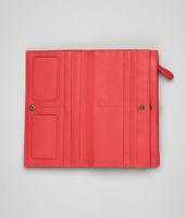 Bottega Veneta® Continental Portemonnaie aus Nappaleder Intrecciato New Red Bottega Veneta® Continental Portemonnaie aus Nappaleder Intrecciato New Red