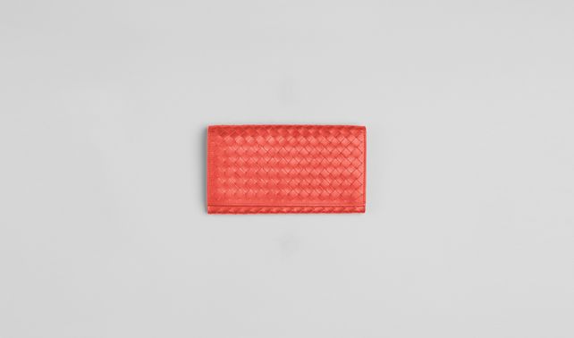 BOTTEGA VENETA - New Red Intrecciato VN Continental Wallet