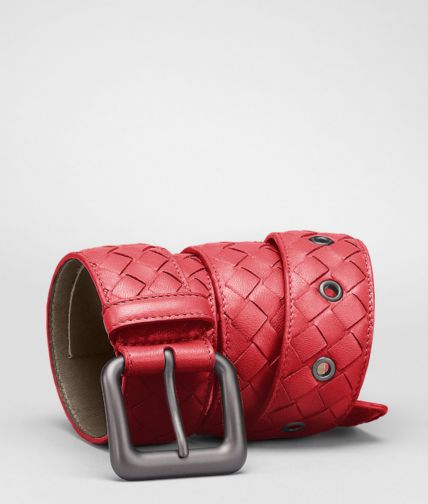 BOTTEGA VENETA - Gürtel aus Nappaleder Intrecciato Fraise