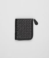 Bottega Veneta® Kleines Portemonnaie mit Rundum-Reißverschluss aus gewaschenem Lammfell Intrecciato Nero Bottega Veneta® Kleines Portemonnaie mit Rundum-Reißverschluss aus gewaschenem Lammfell Intrecciato Nero