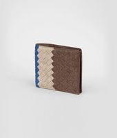 Bottega Veneta® Portemonnaie aus Club Fumé Intrecciato Edoardo, Walnut und Électrique Bottega Veneta® Portemonnaie aus Club Fumé Intrecciato Edoardo, Walnut und Électrique