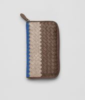 Bottega Veneta® Edoardo Walnut Électrique Intrecciato Club Fumé Zip Around Wallet Bottega Veneta® Edoardo Walnut Électrique Intrecciato Club Fumé Zip Around Wallet