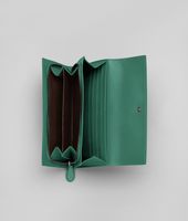 Bottega Veneta® Menthe Intrecciato Nappa Continental Wallet Bottega Veneta® Menthe Intrecciato Nappa Continental Wallet