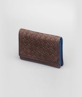 Bottega Veneta® Kartenetui aus gewaschenem Vintageleder Intrecciato Edoardo Électrique Bottega Veneta® Kartenetui aus gewaschenem Vintageleder Intrecciato Edoardo Électrique