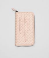 Bottega Veneta® Portemonnaie mit Rundum-Reißverschluss aus Nappaleder Minionde Intrecciato Petale Bottega Veneta® Portemonnaie mit Rundum-Reißverschluss aus Nappaleder Minionde Intrecciato Petale