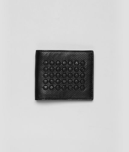 BOTTEGA VENETA - NERO PERFORATED LIGHT CALF ROUND WALLET